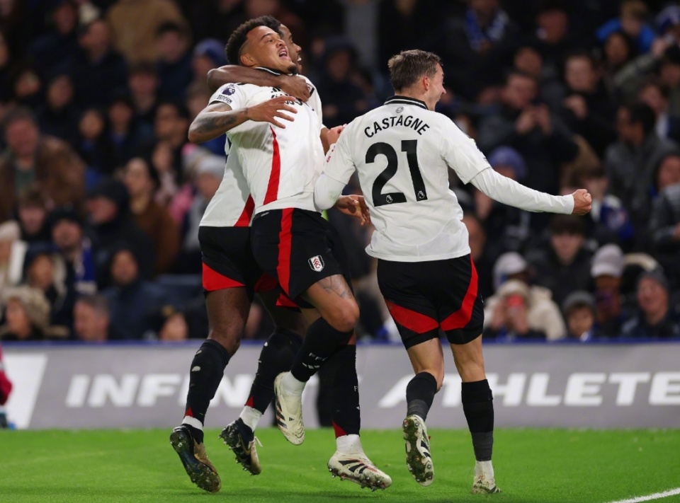 阿连德：这是我第一次拿冠军，也是我第一次戴帽，我很满意